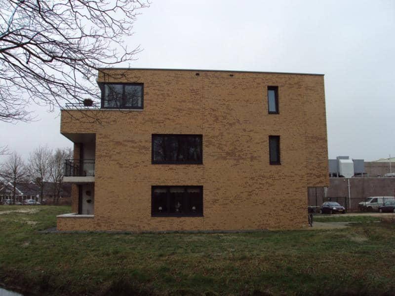 Muhr — Таунхаус из кирпича Muhr Nr01 Niederlausitzer Gelb edelglanz glatt