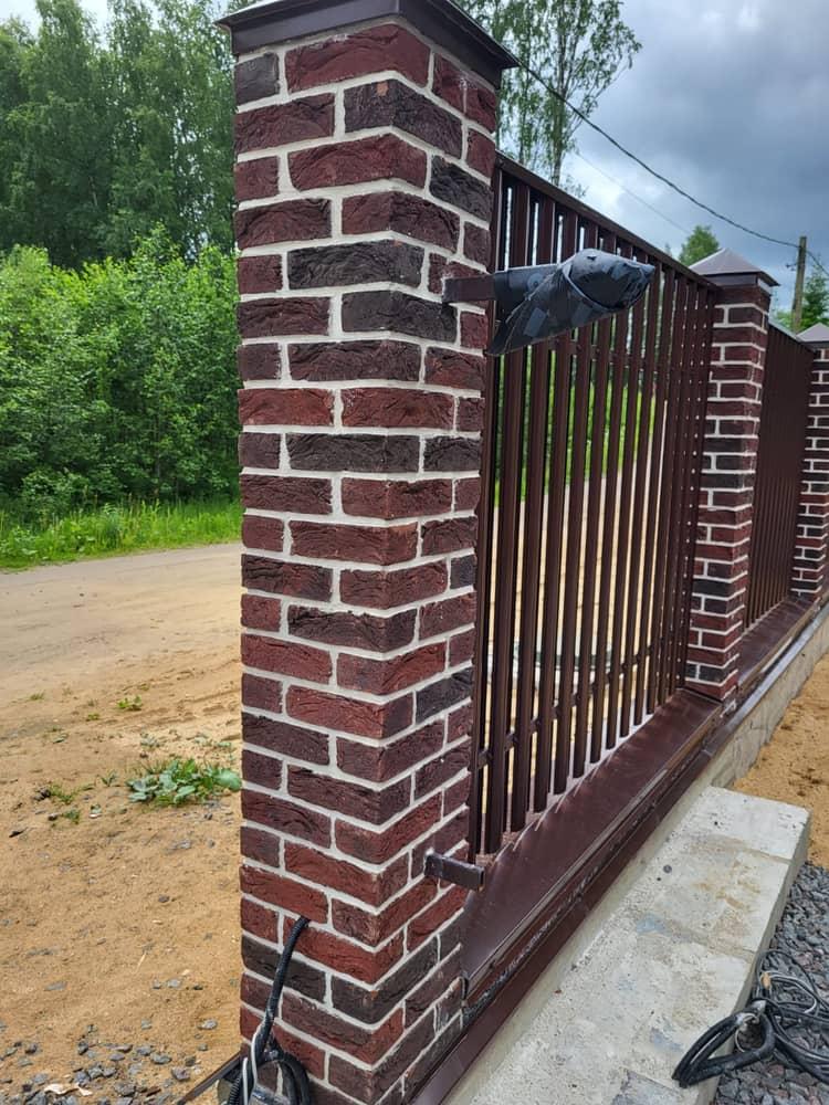 Тандем — Столбы забора из кирпича Донские Зори Бородино